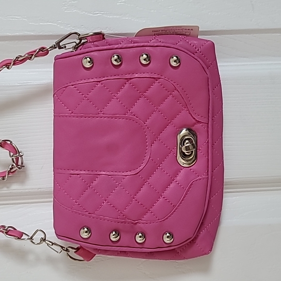 Pink Purse - Picture 3 of 9
